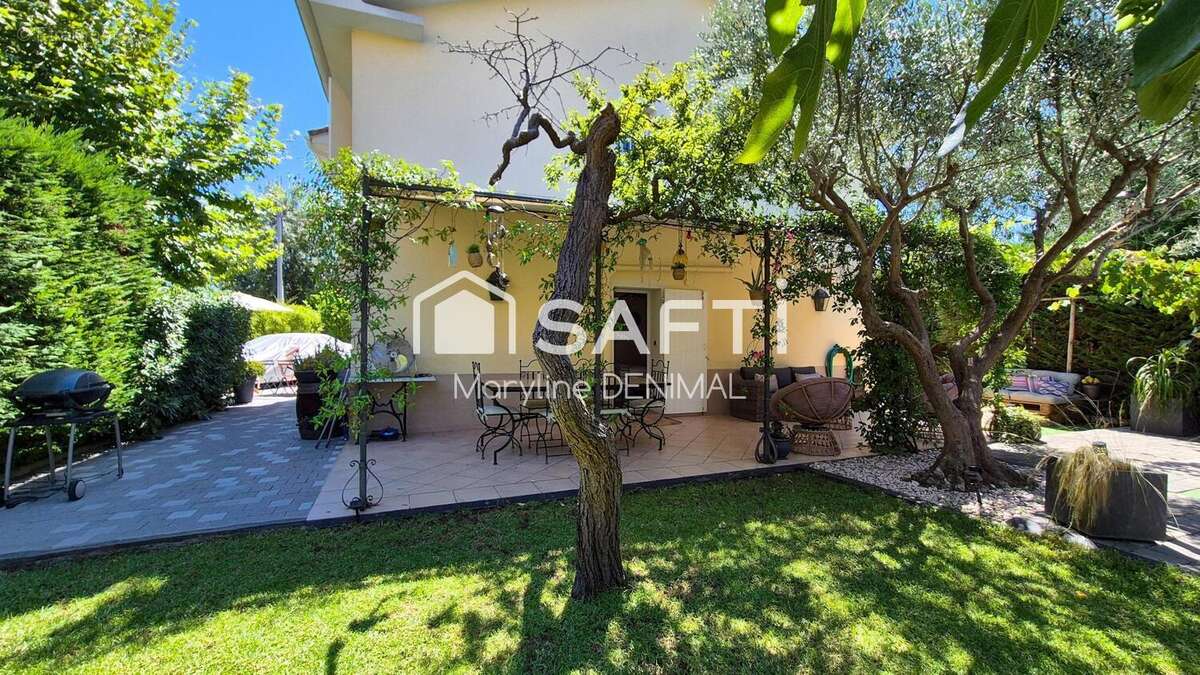 Photo 8 - Maison à SAINT-RAPHAEL