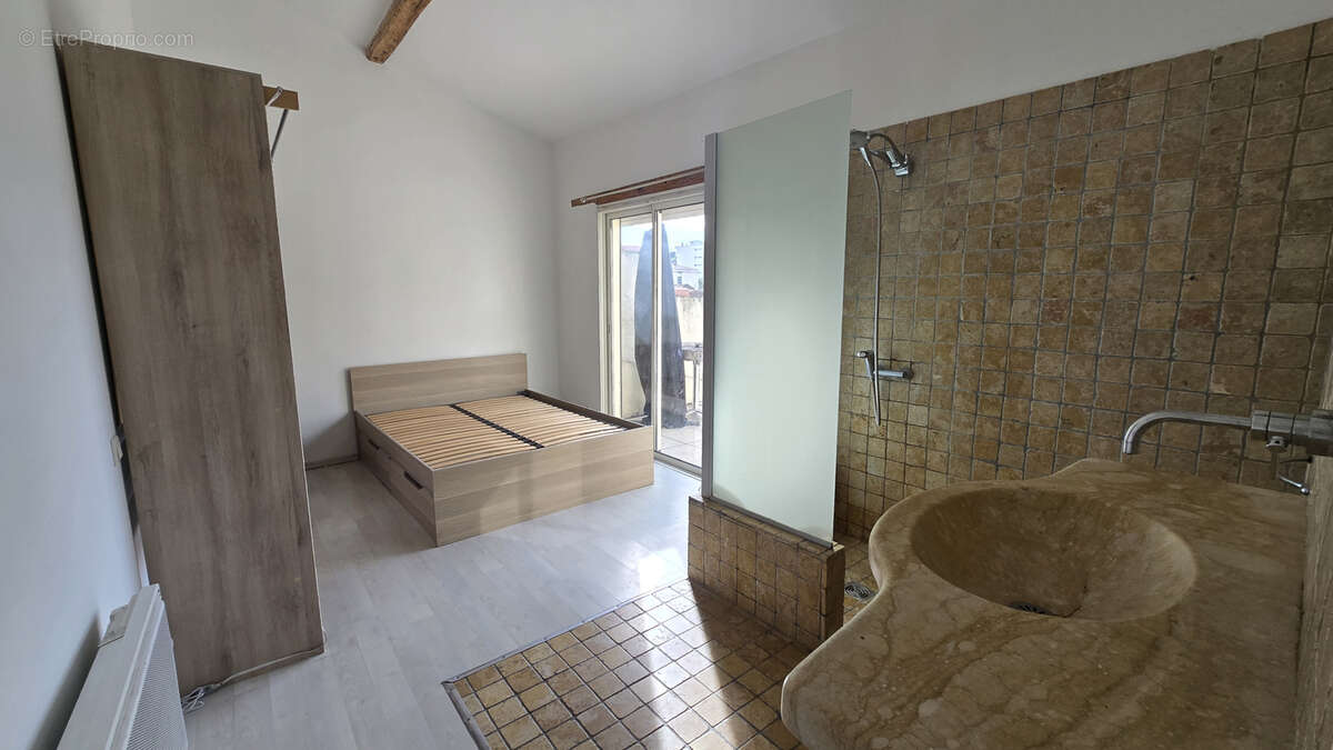 Appartement à NIMES
