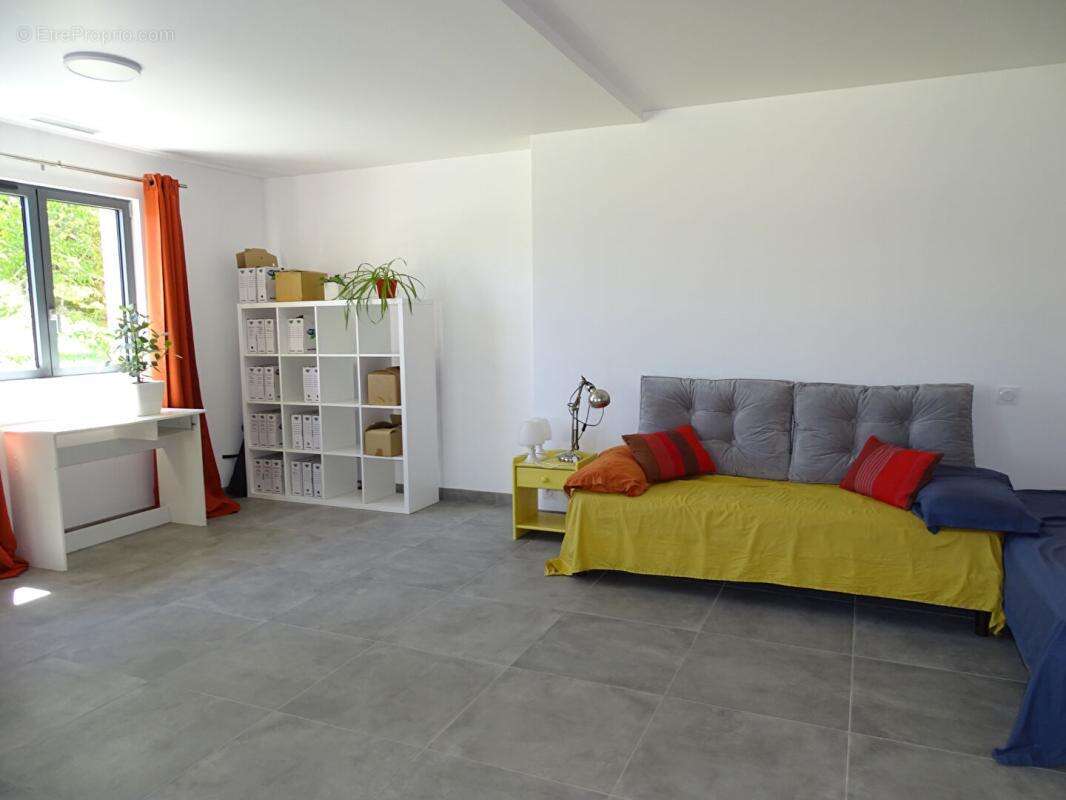Maison Sainte Orse 4 pièce(s) 135 m2 - photo 7