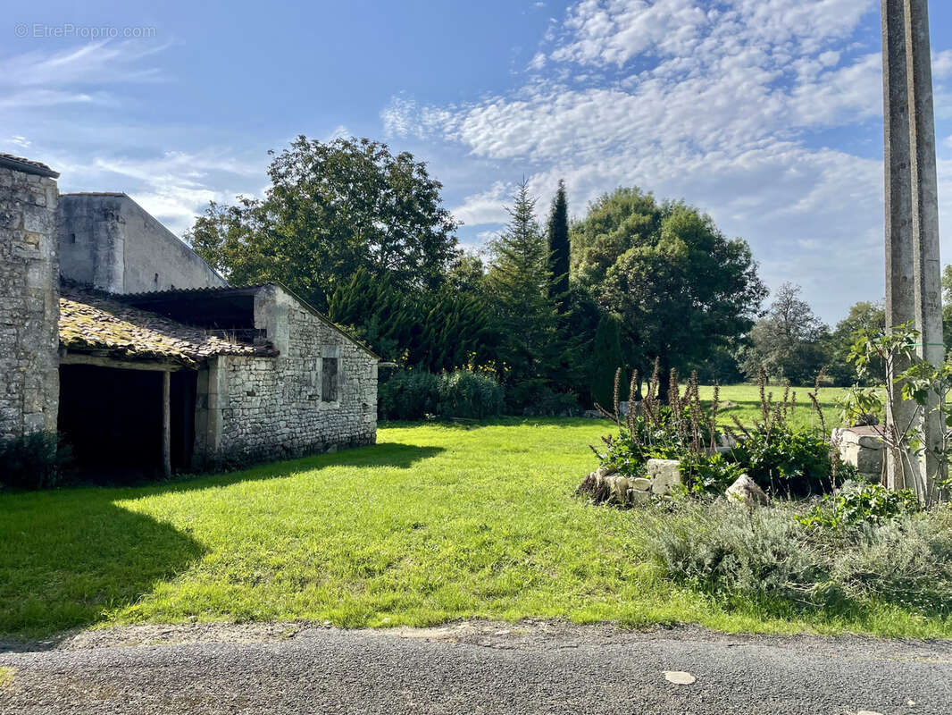 Appartement à TAILLEBOURG