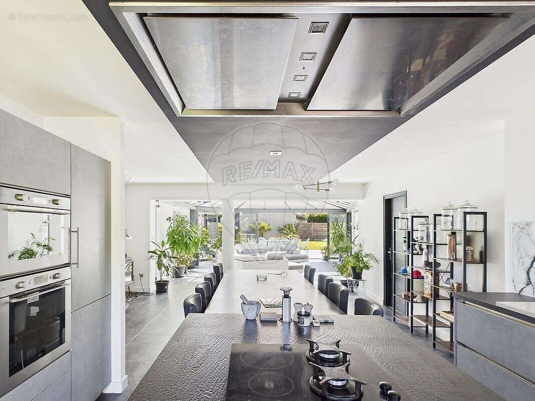 Maison à LES MATHES