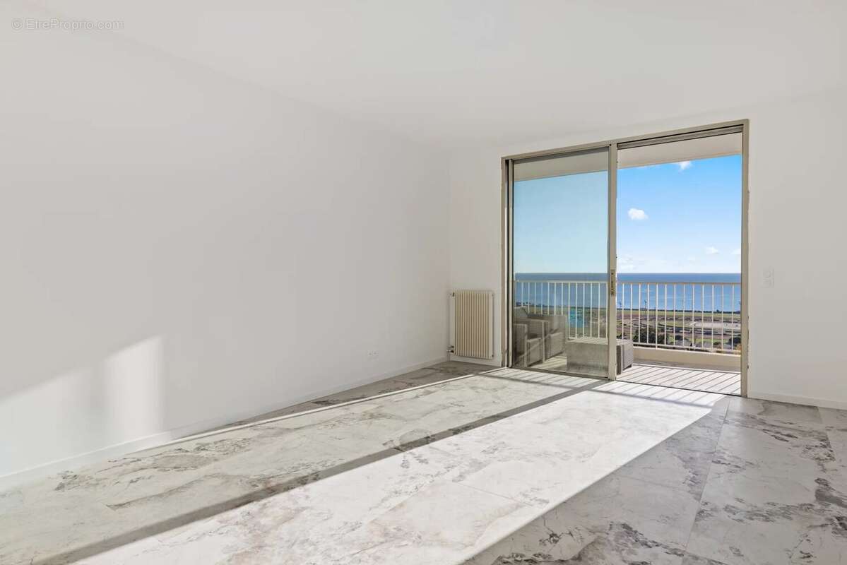 Appartement à CAGNES-SUR-MER