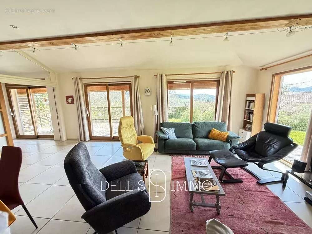 Maison à BELLEVILLE