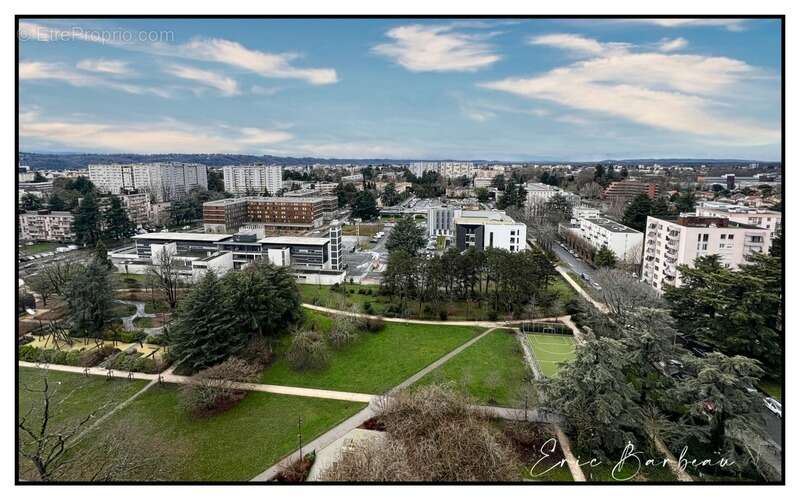 Appartement 2 pièces - 49m2 - PAU - Vue imprenable - photo 2