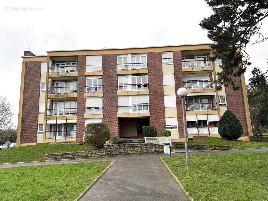 Appartement à SURVILLIERS