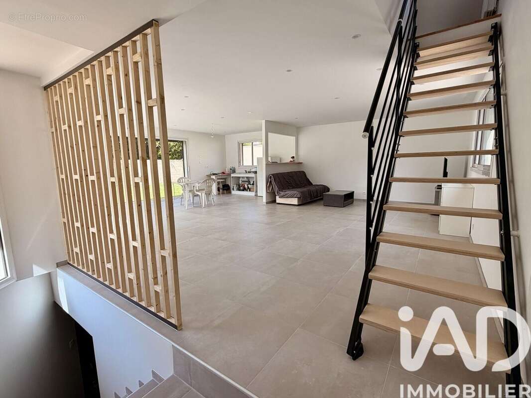 Photo 3 - Maison à SOISY-SUR-SEINE