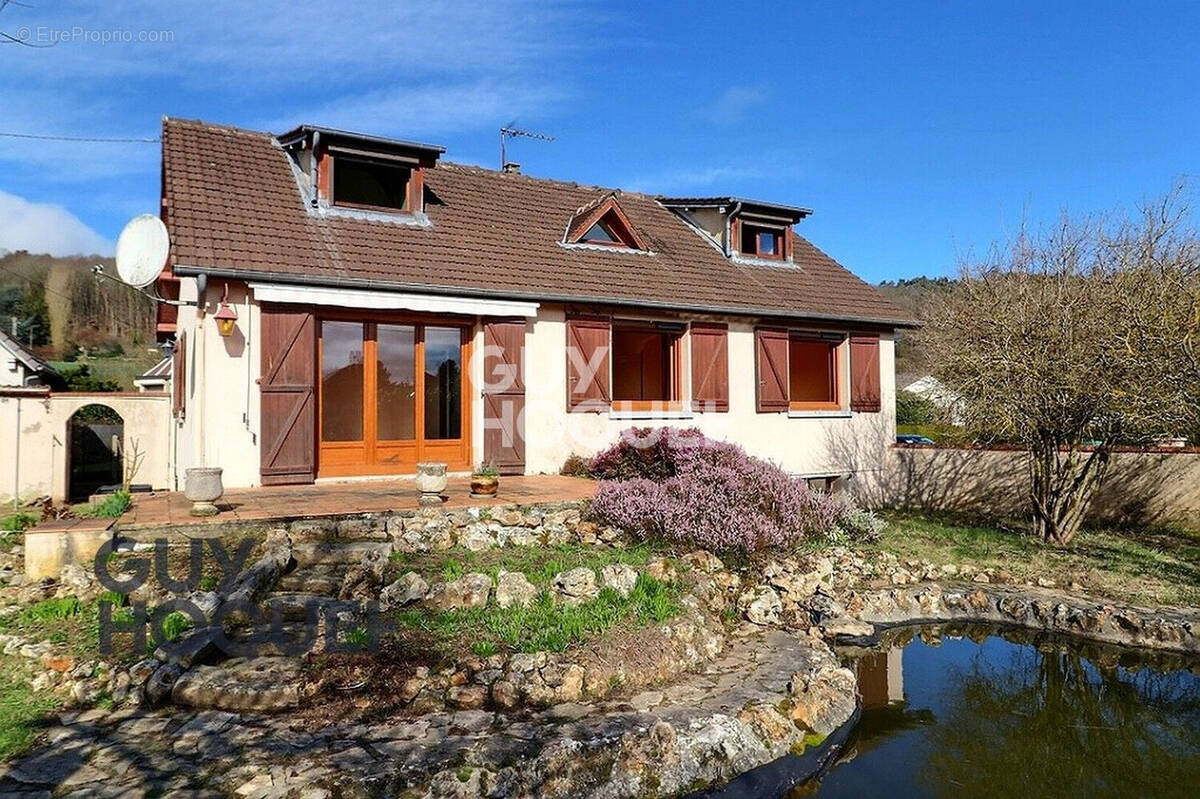 Maison à BERNAY