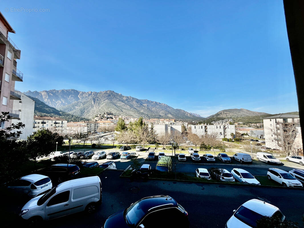 Appartement à CORTE