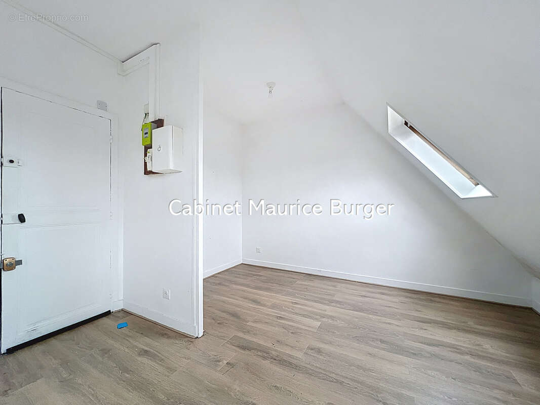 Appartement à PARIS-1E