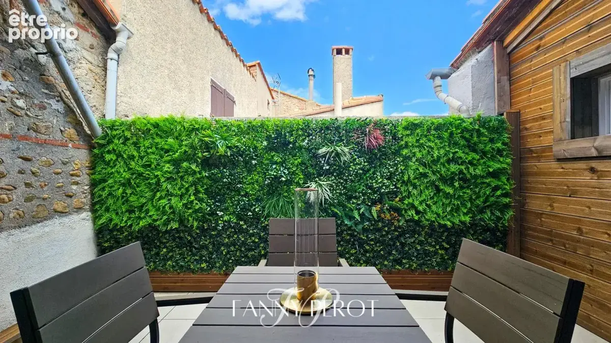 Maison de village remarquablement rénovée avec terrasse et grand garage - photo 10