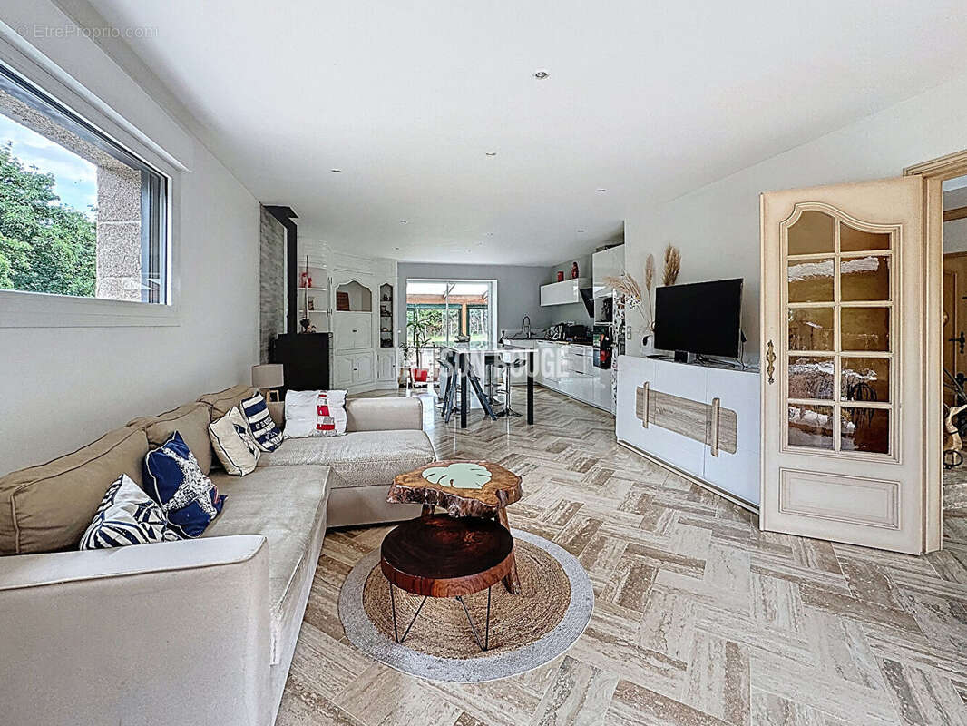 Maison à LA MALHOURE