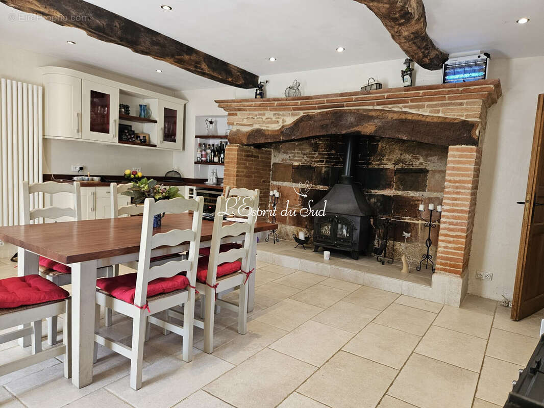 Maison 480 m² à Cordes-Sur-Ciel  - photo 9
