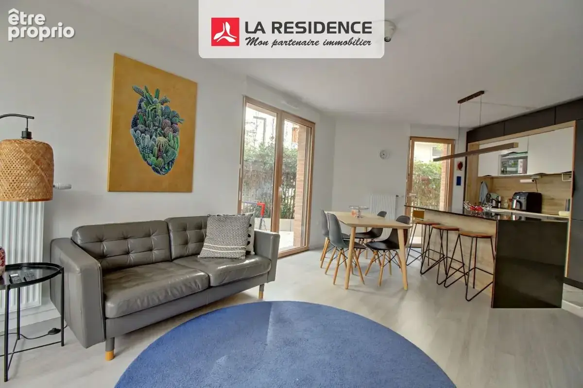 Appartement 4 pièces 79 m² à vendre à Poissy (78300) - photo 2