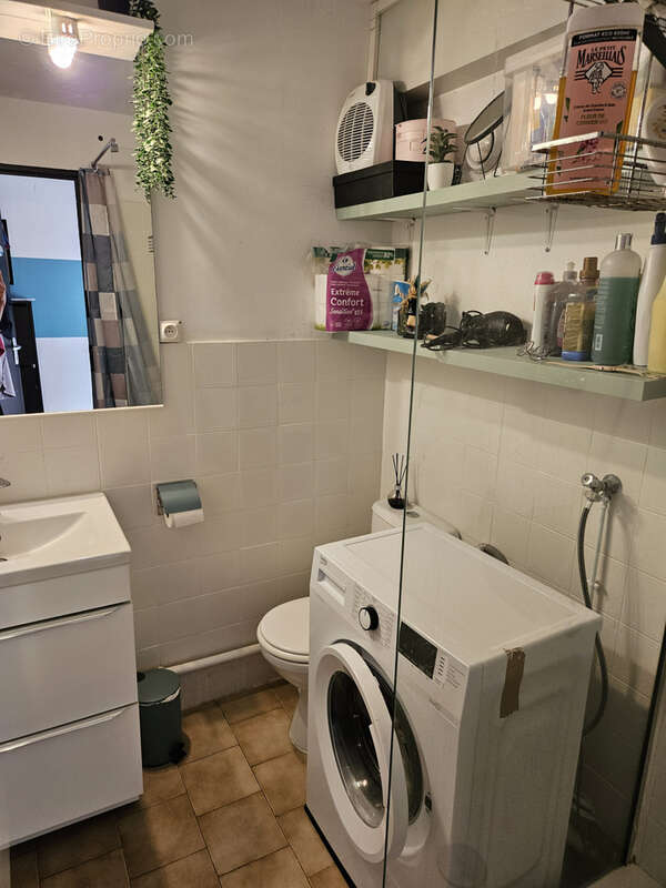 Appartement à MAUGUIO