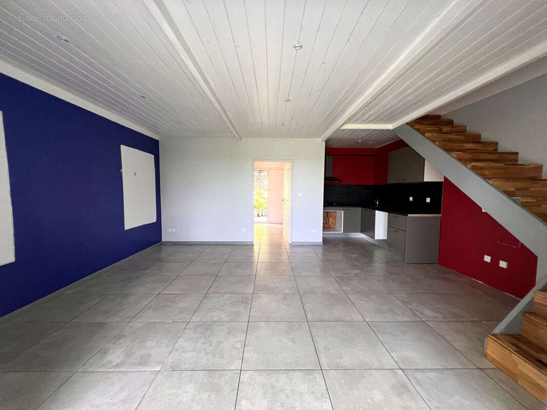 Maison à ENTRE-DEUX