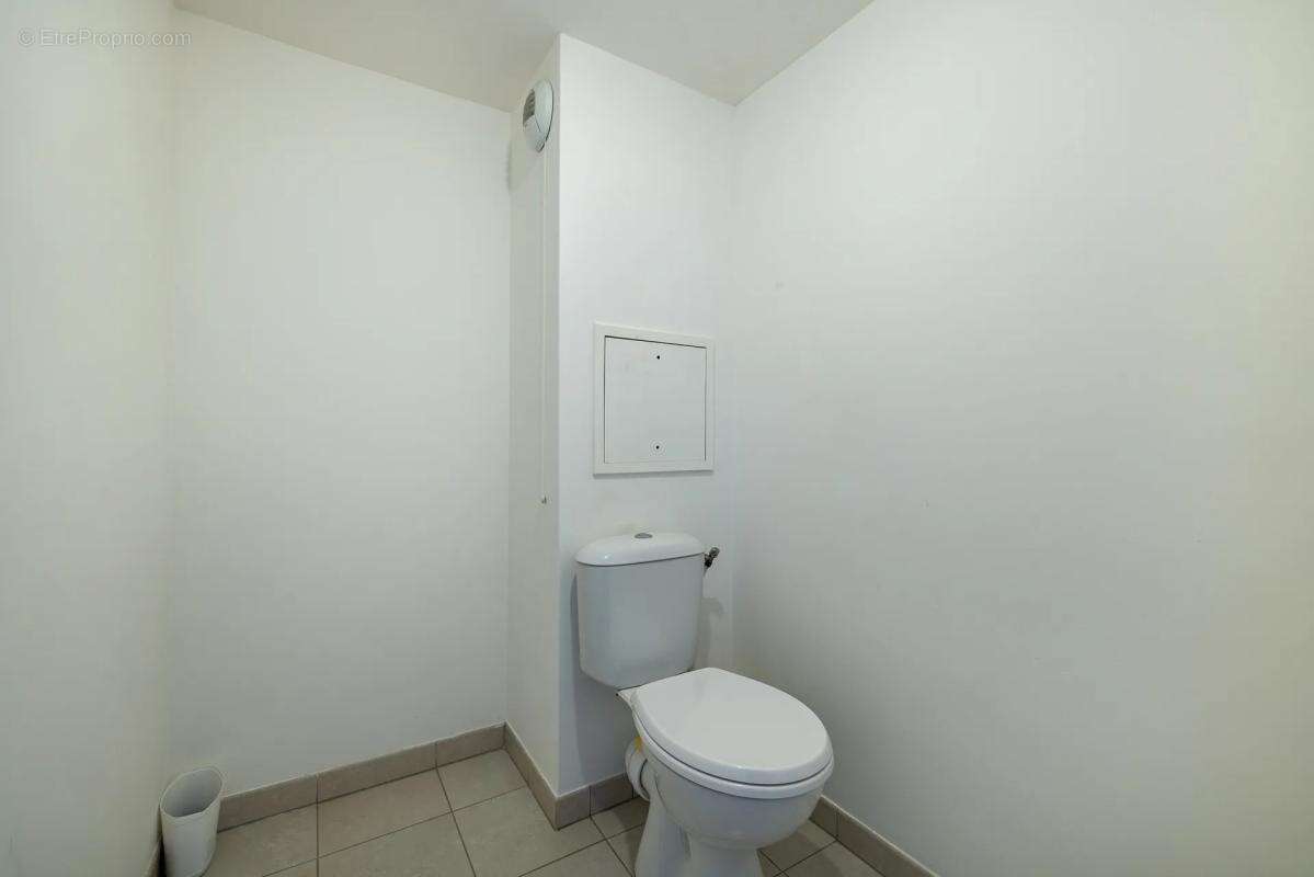 Appartement à LES PAVILLONS-SOUS-BOIS