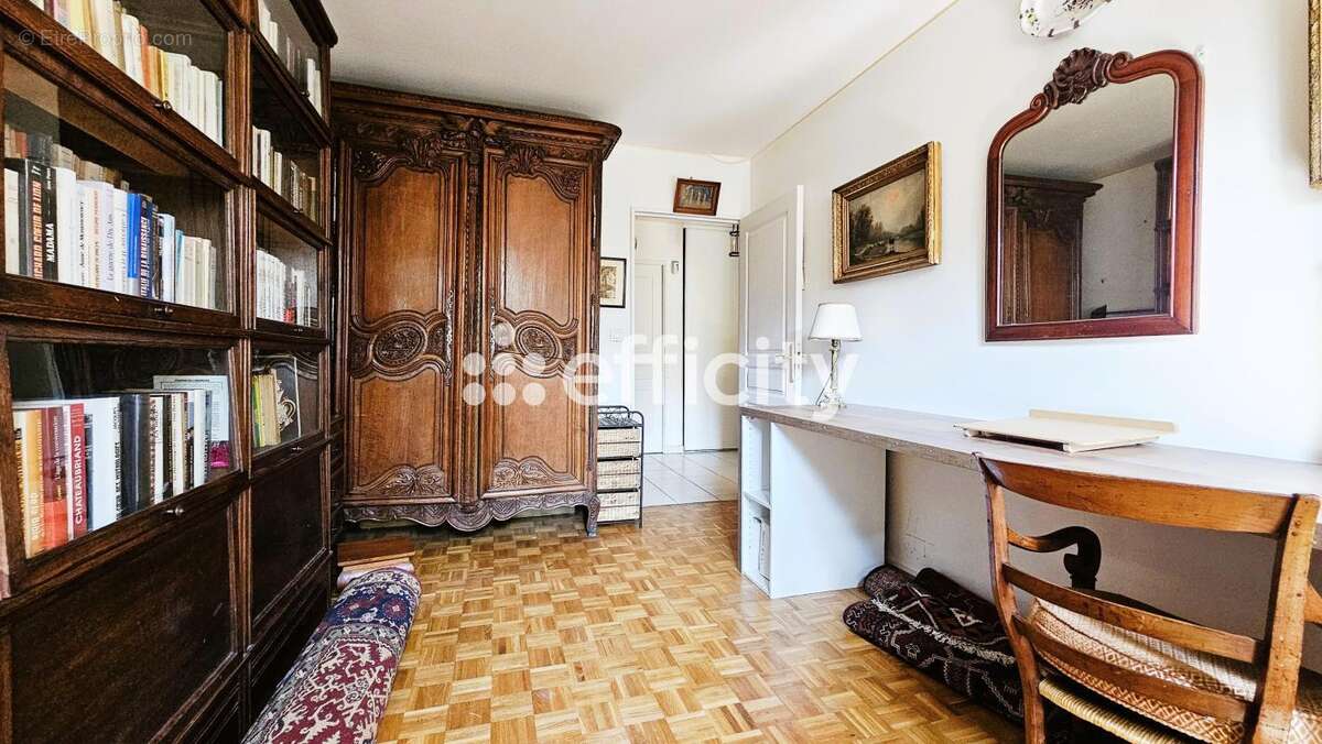 Appartement à BRY-SUR-MARNE