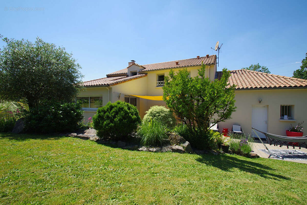 Maison à VERTOU