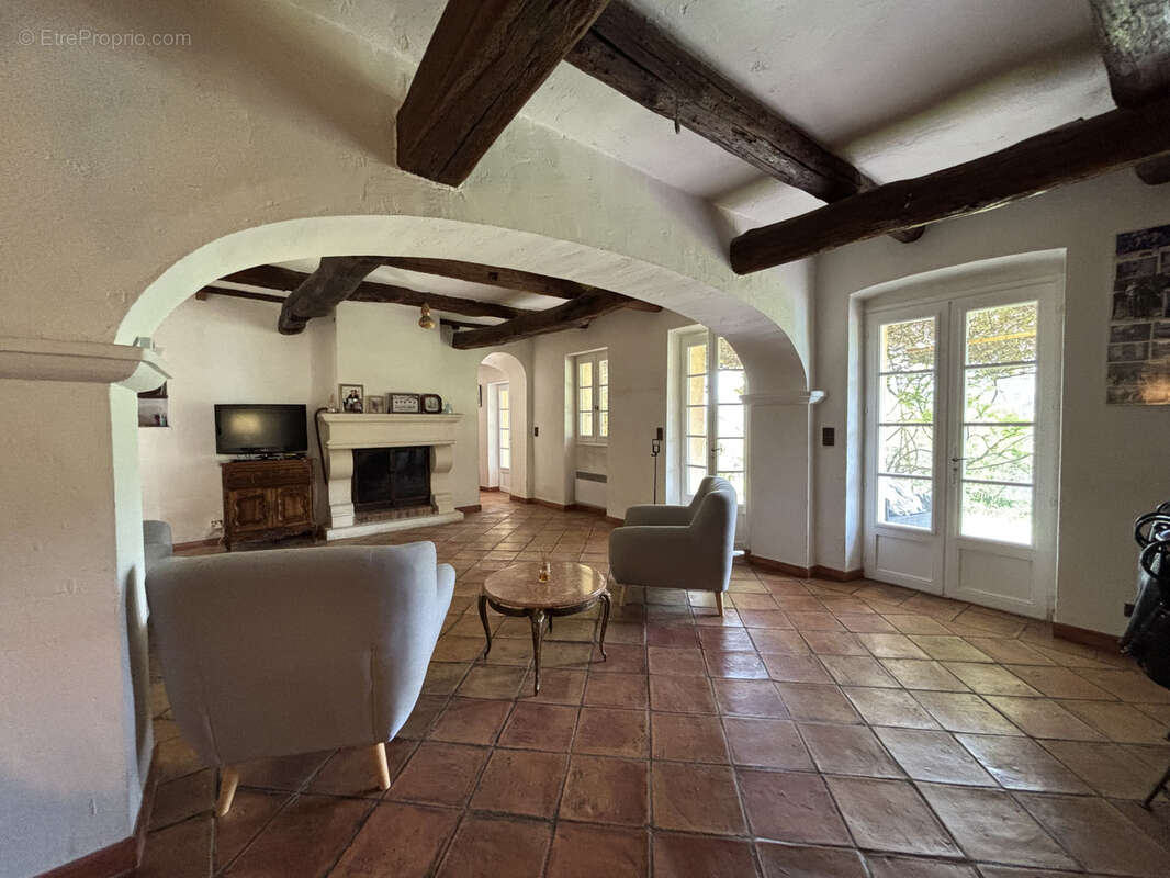 Maison à DRAP