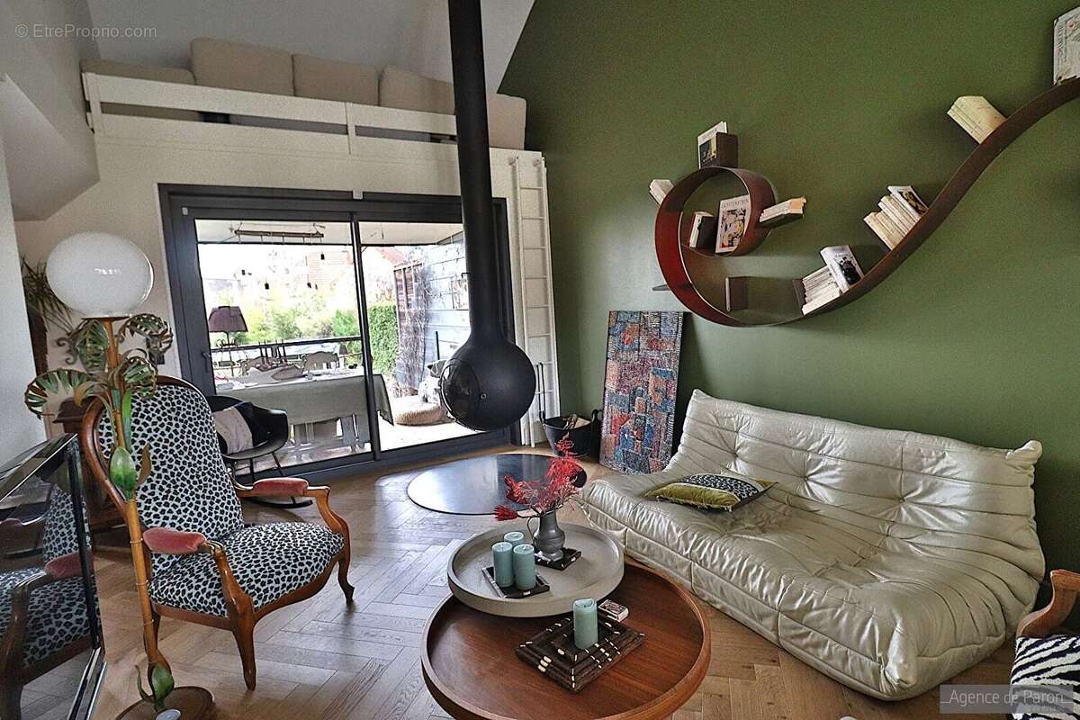 Maison à VERRIERES-LE-BUISSON