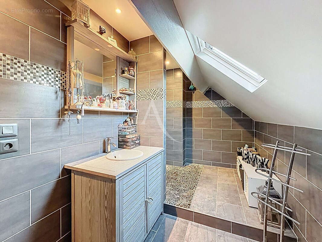 Maison à VILLIERS-SUR-MORIN