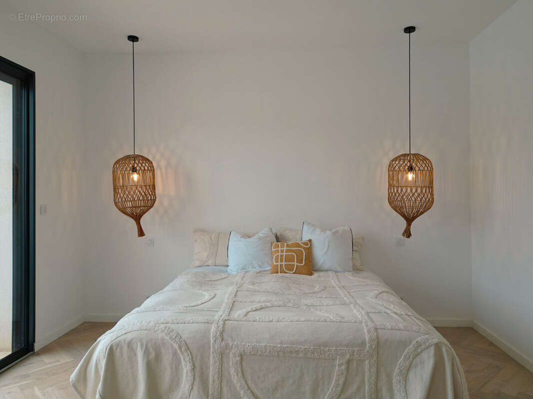 Maison à SAINT-CYR-SUR-LOIRE