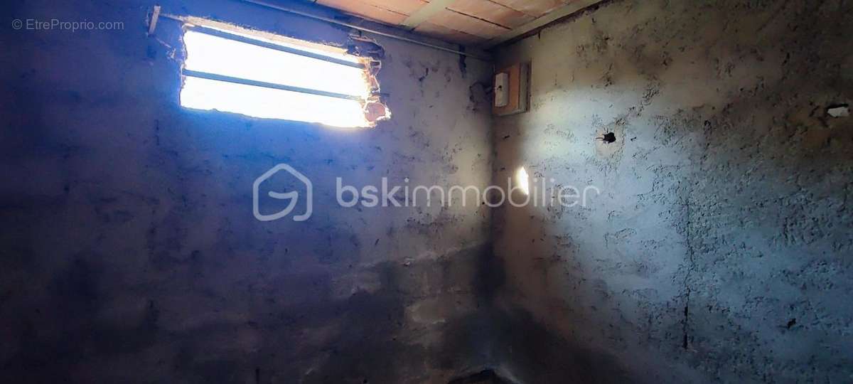 Terrain à CLERMONT-L&#039;HERAULT