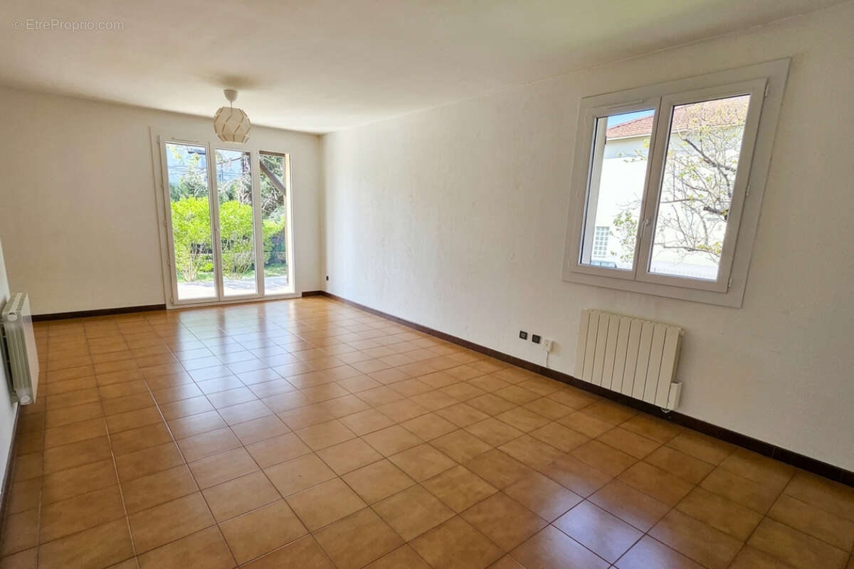 Maison à SAINT-PRIEST