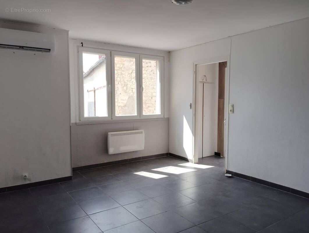 Maison à TOURS-SUR-MARNE