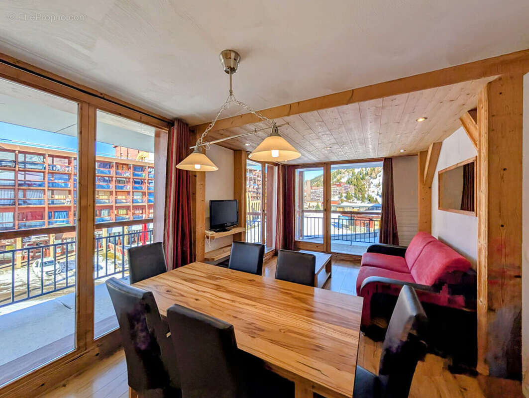 Appartement à LES CHAPELLES