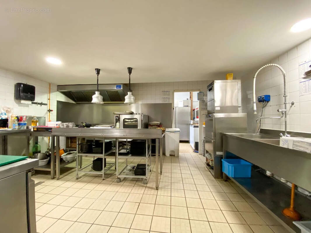 Commerce à MONT-DE-MARSAN