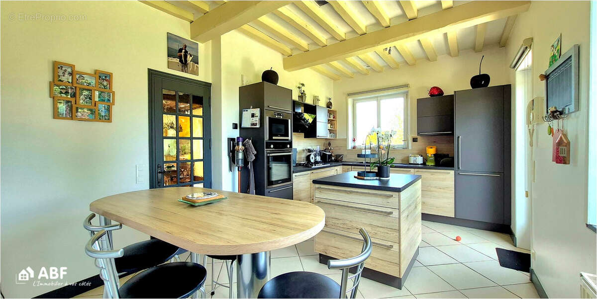 Maison à TOURVILLE-SUR-ARQUES