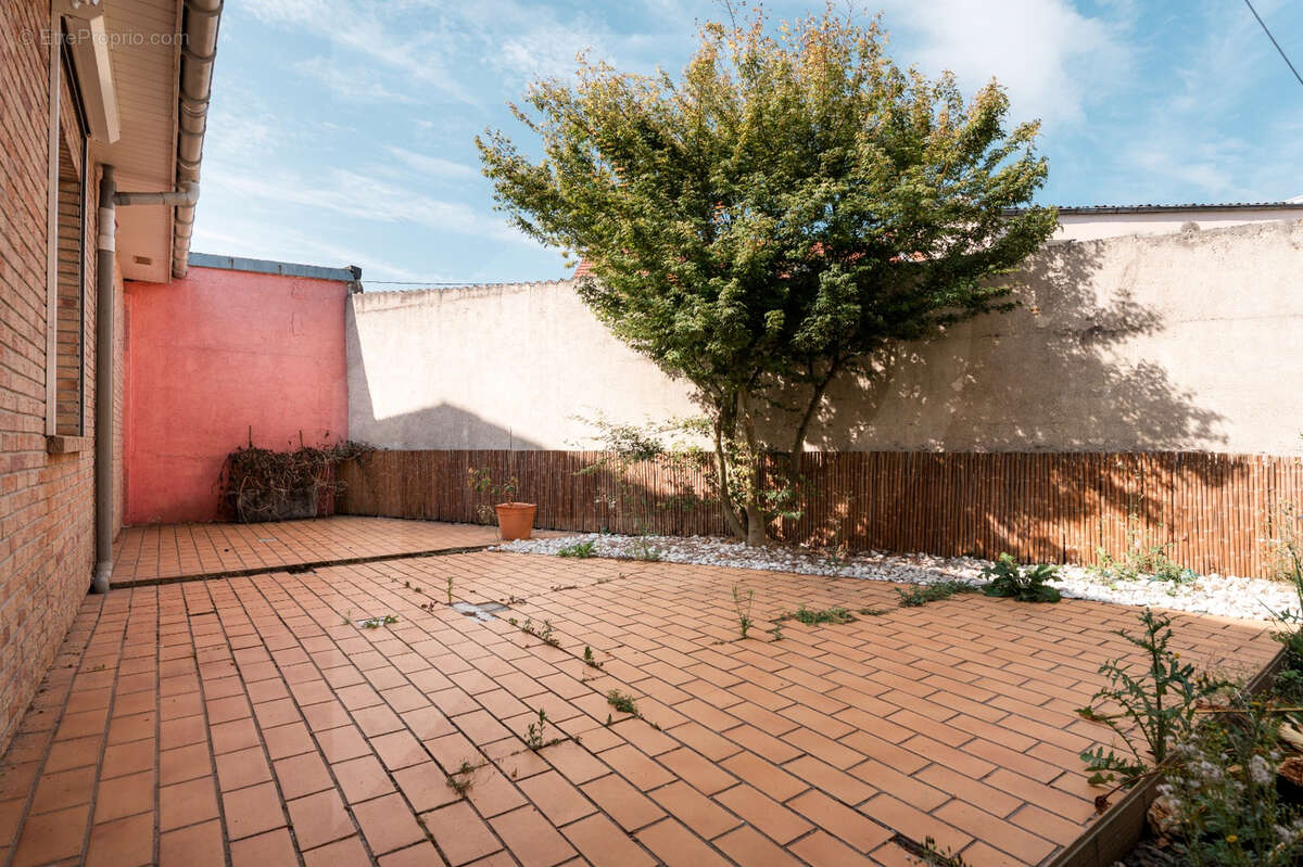 Maison - 107m2 - forêt de montgeon - photo 5