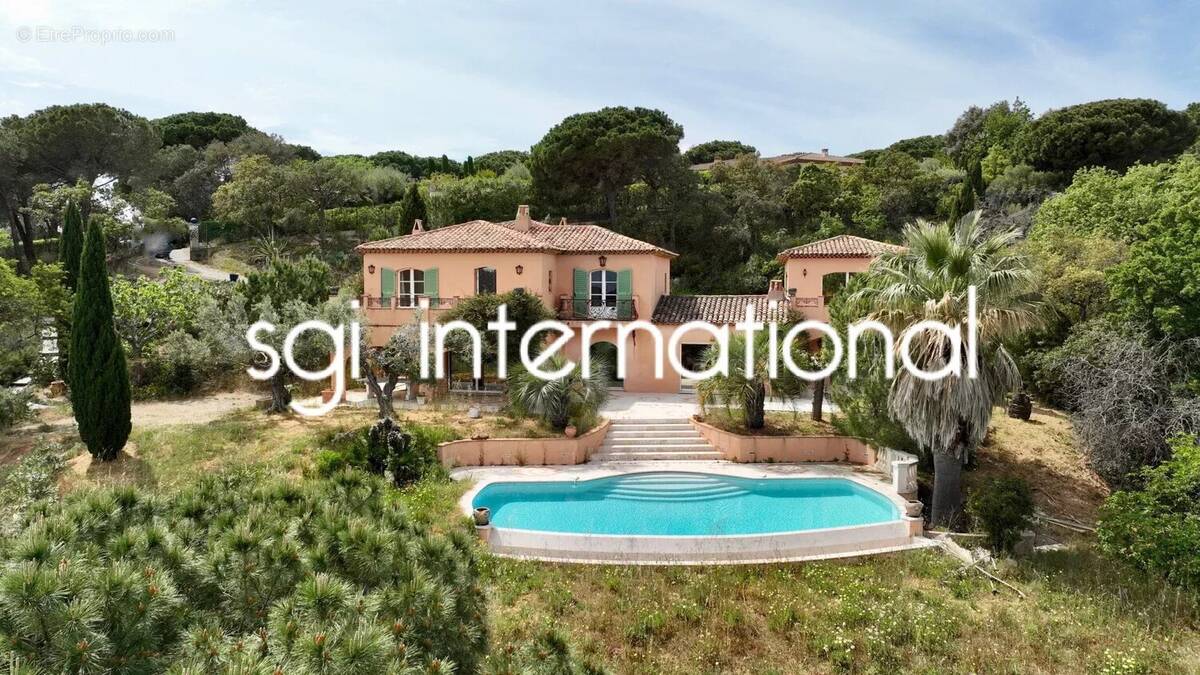 Maison à RAMATUELLE