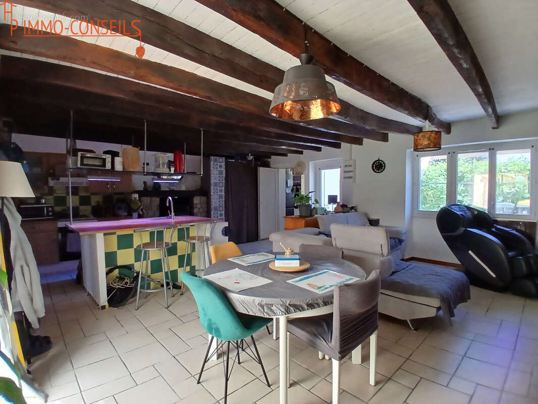 Maison à GUENROUET
