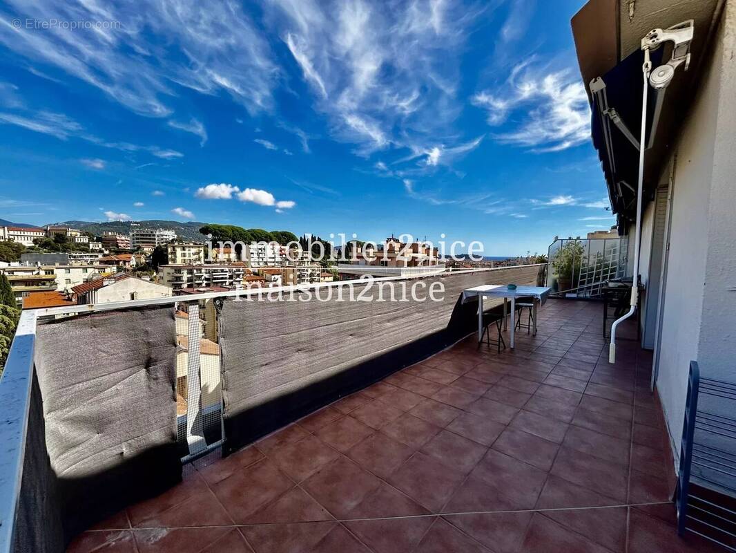 Appartement à NICE