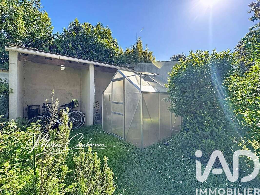 Maison 130 m² à Moissy-Cramayel  - photo 7