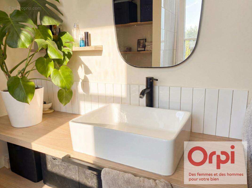 Appartement à ISSY-LES-MOULINEAUX