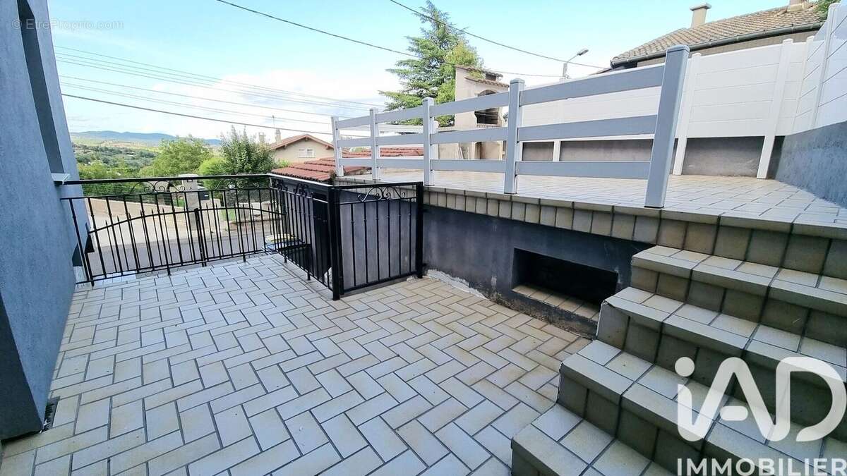 Photo 5 - Maison à SAINT-CHAMOND