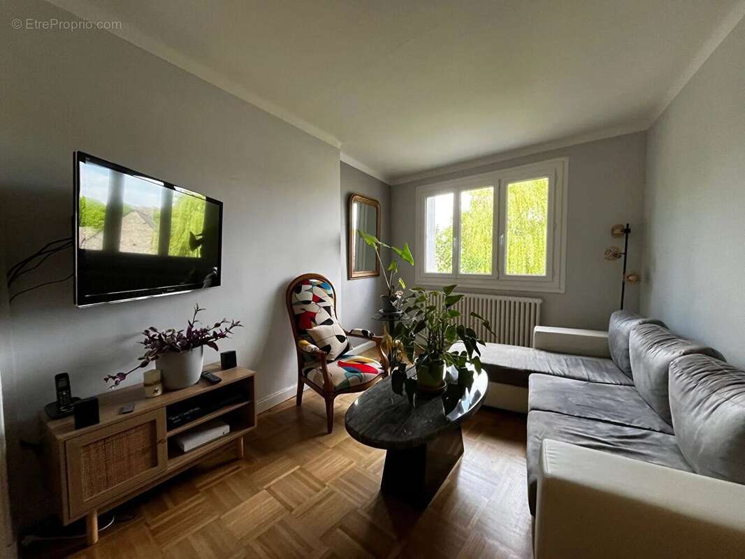 Maison à QUINTIN
