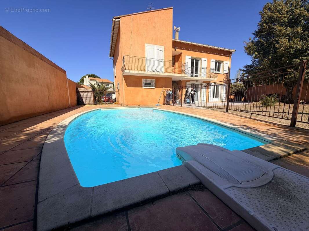Maison à MANDUEL
