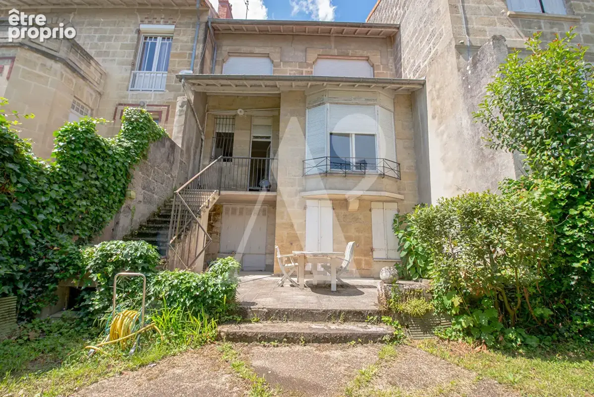 ARCHITECTURE À REVALORISER- 1930 -Maison famiale à rénover avec jardin et garage - photo 9