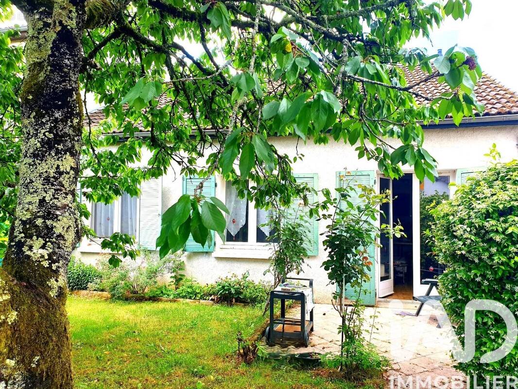Photo 1 - Maison à BRIVE-LA-GAILLARDE