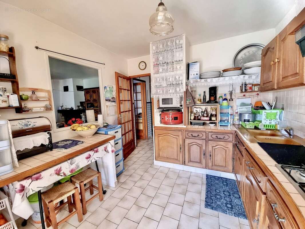 Maison à MORIERES-LES-AVIGNON