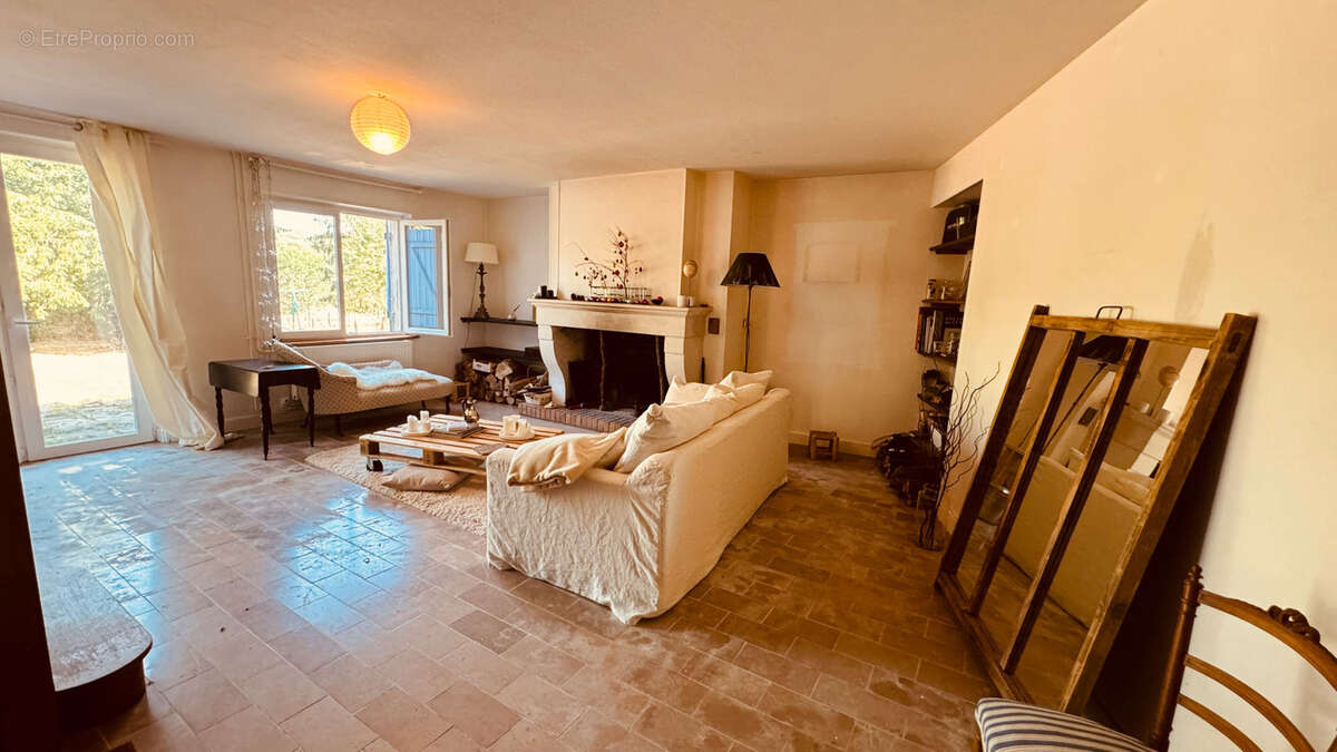 LAC SAUVIN - ARCY SUR CURE (89270) Maison de campagne au prix de 176 550 €  F.A.I. - photo 9