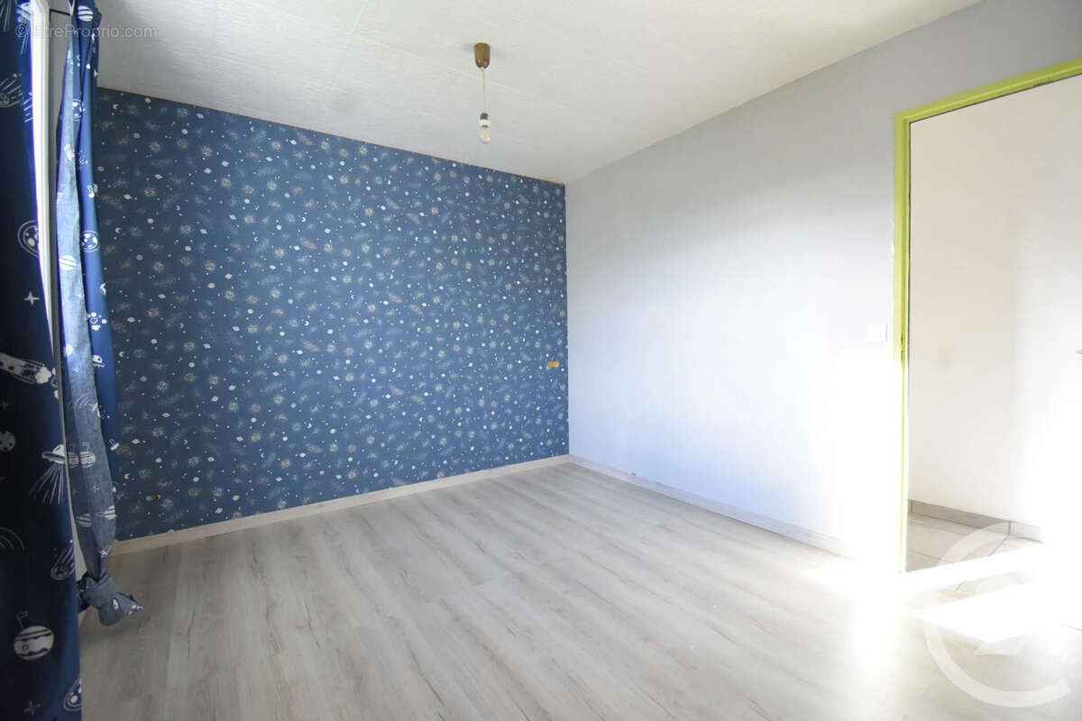 Maison à SAINT-SYLVESTRE-PRAGOULIN