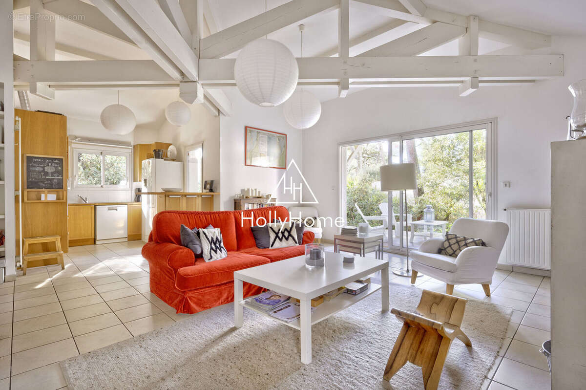 Maison 125 m² à La Teste-De-Buch  - photo 7
