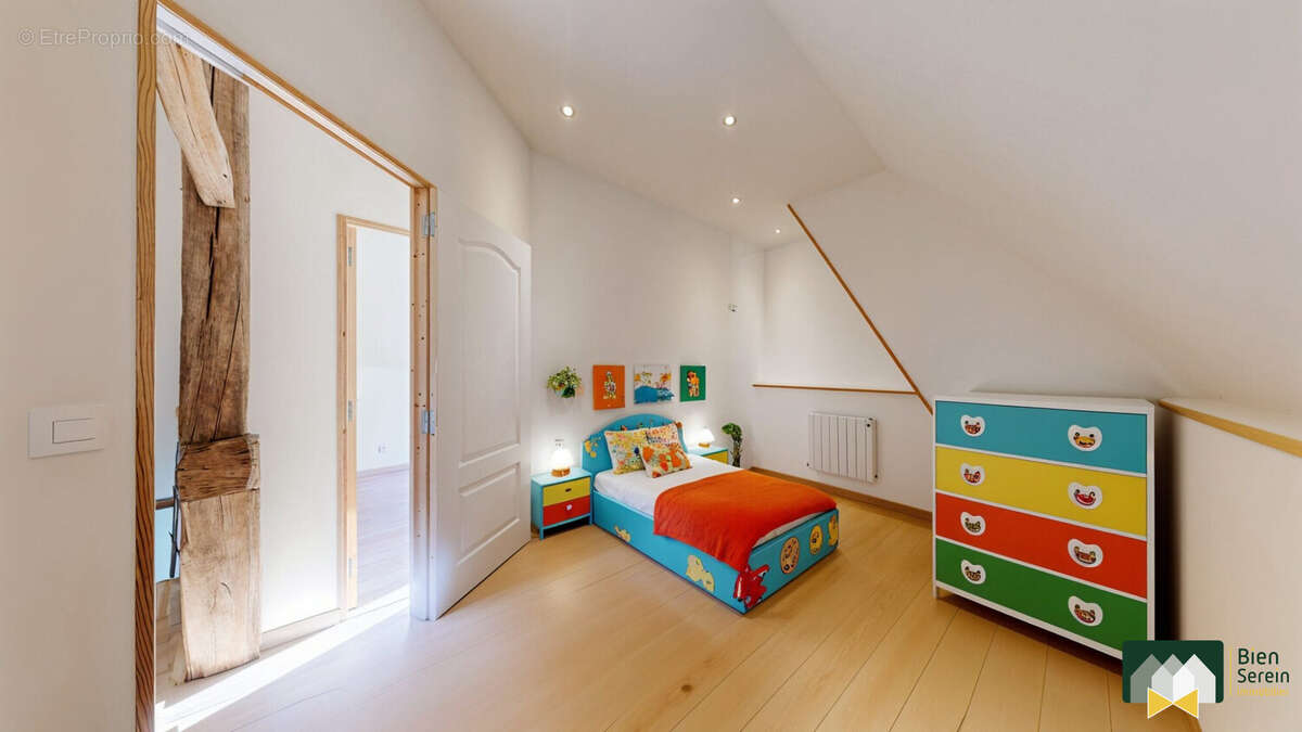 Maison à CHAMPROND-EN-GATINE