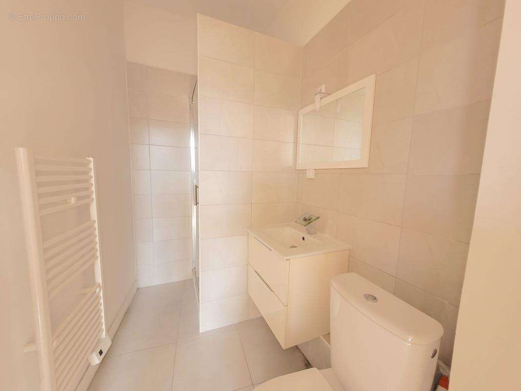 Appartement à MARSEILLE-8E