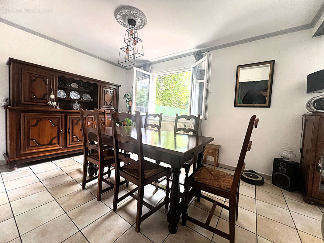 Appartement à SAINT-CHAMOND